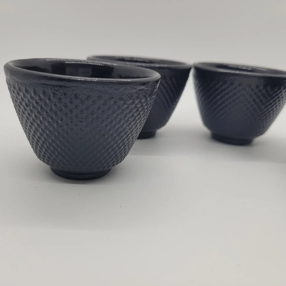 Set of 4 Cast Iron Tea Cups Black Hobnail Japanese Style Enamel Lined Arare 2in